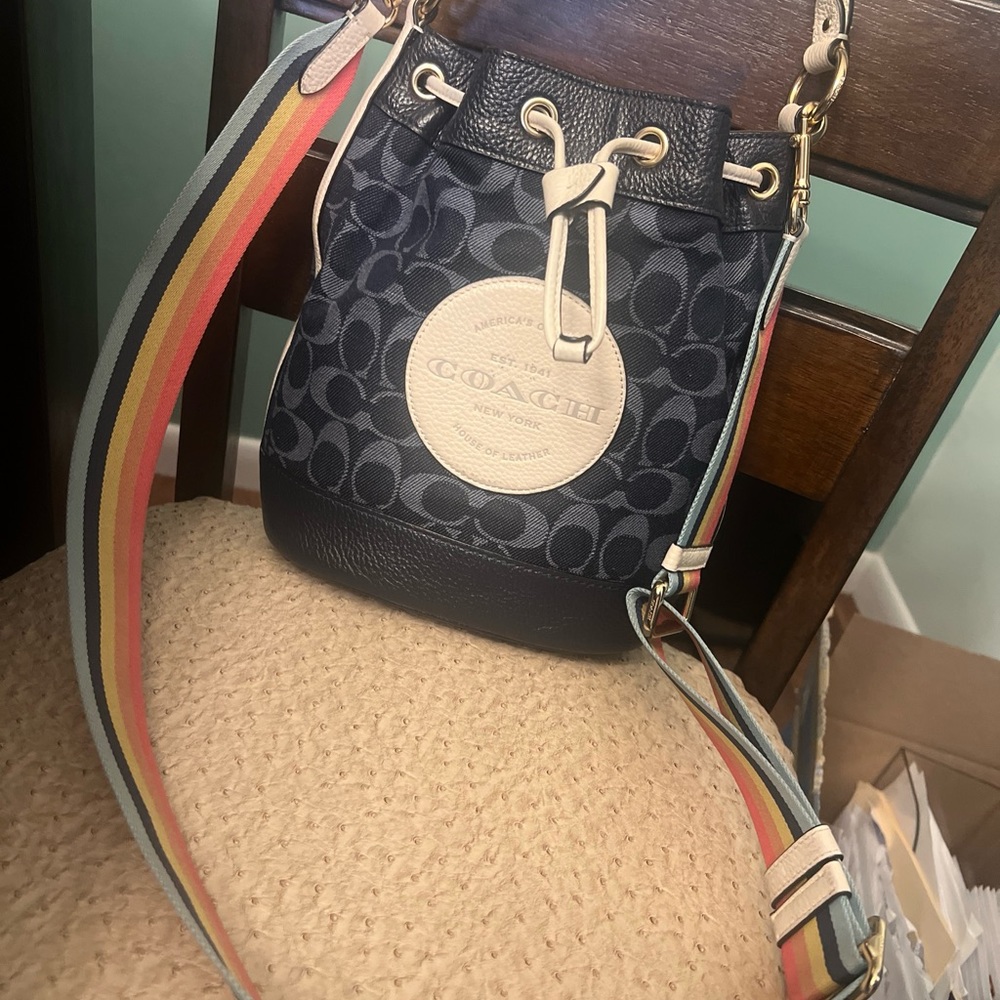COACH Dempsey Drawstring Bucket Bag In Signature Denim Rainbow Strap C4101